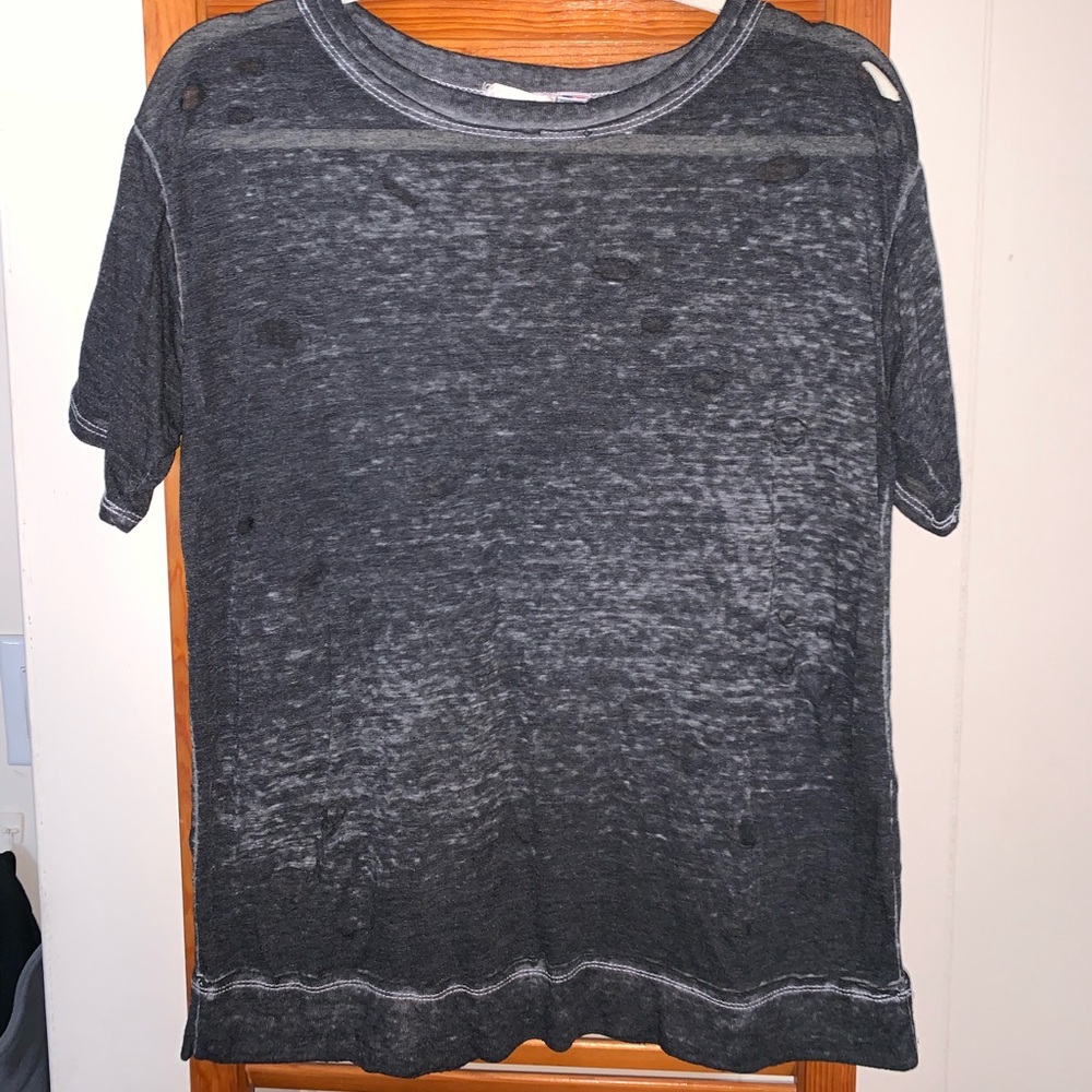 Boyfriend tee.